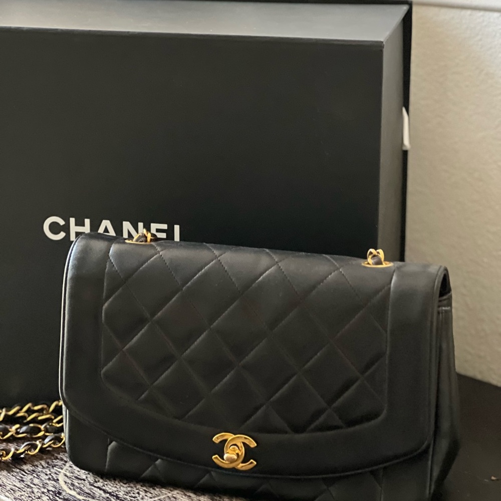 Chanel Black Iconic Diana Handbag Single Flap  24kplated Classic